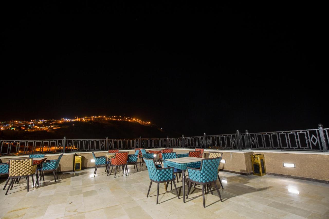وادي موسى Petra Moon Luxury Hotel المظهر الخارجي الصورة